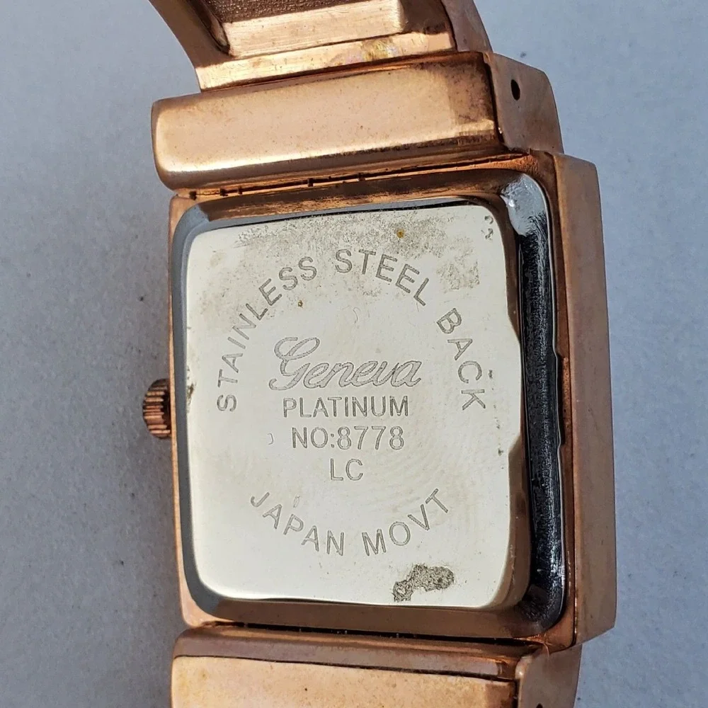 28MM Women's Rose Gold‎ Fashion Casual Cuff Bangle Watch 5.5